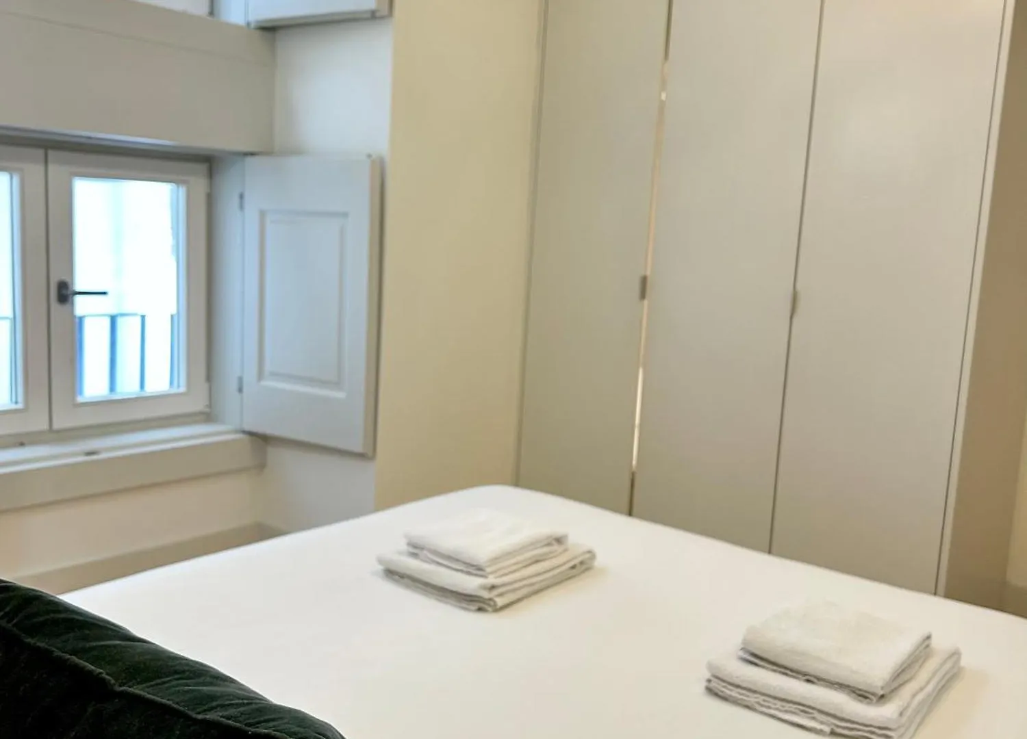 게스트하우스 Santa Justa Bedroom Private Wc 리스본